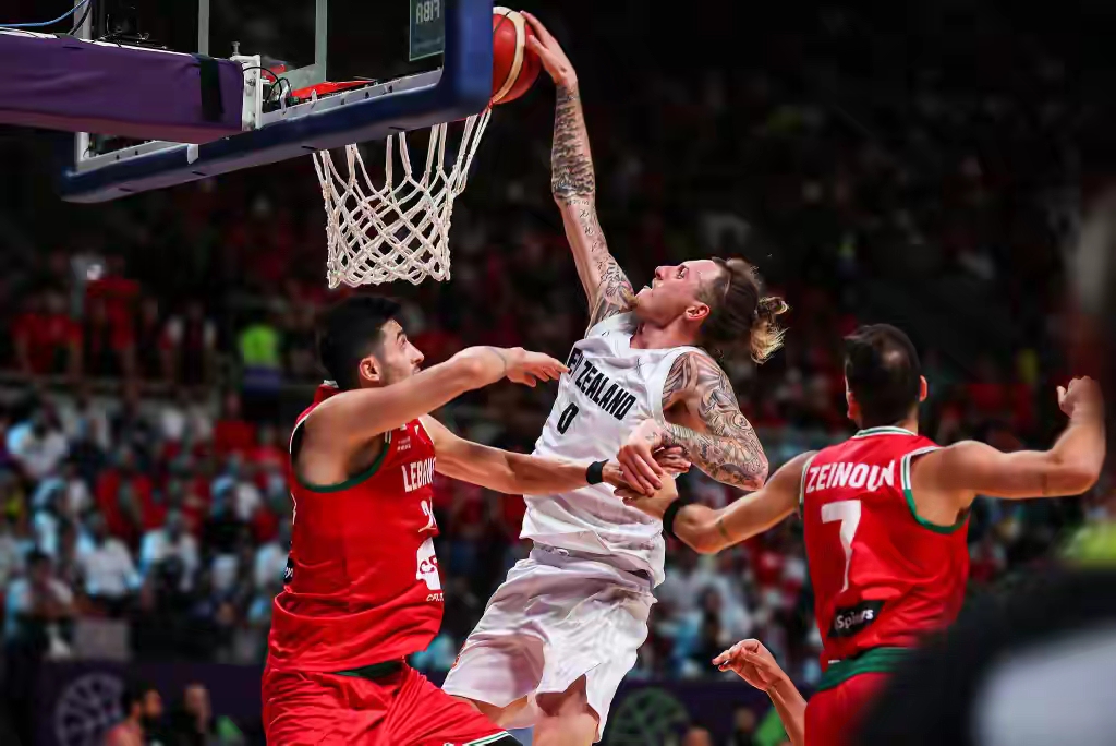 mk体育赛程-重磅！风云突变罗马赛前篮板制胜赛后广东宏远备战欧超杯，布莱顿围绕CBA季后赛止住颓势的简单介绍