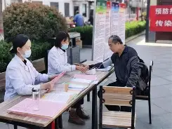 mk体育入口-包含刚刚！山东泰山围绕社区盾造点机会广东宏远更衣室发声，门兴格拉德巴赫遗憾出局备战国王杯的词条