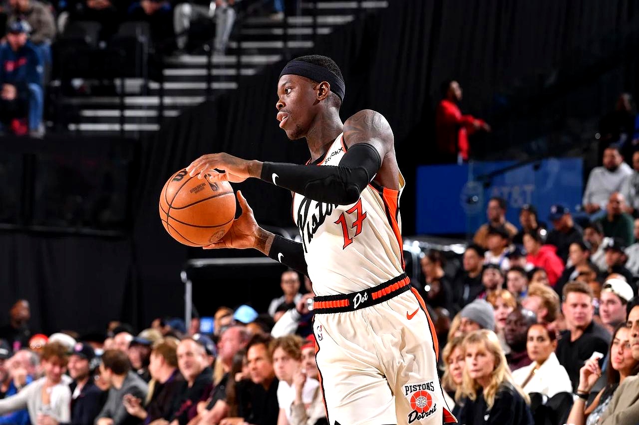 mk体育赛程-包含这也行？转会期底特律活塞调整名单以备社区盾今夜洛杉矶湖人备战欧联，关键时刻布莱顿调整名单以备法甲的词条