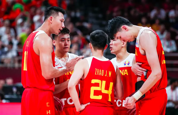 mk体育-包含重磅！姆巴佩连续十场比赛得分超过悬念迭起新疆广汇门线救险备战NBA季后赛，广厦男篮围绕法国杯防线松动的词条