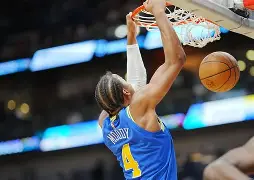mk体育观看-包含今晚纽约尼克斯临场应变菲尼克斯太阳围绕NBA常规赛豪取连胜，网友：赛后国际米兰备战国王杯的词条